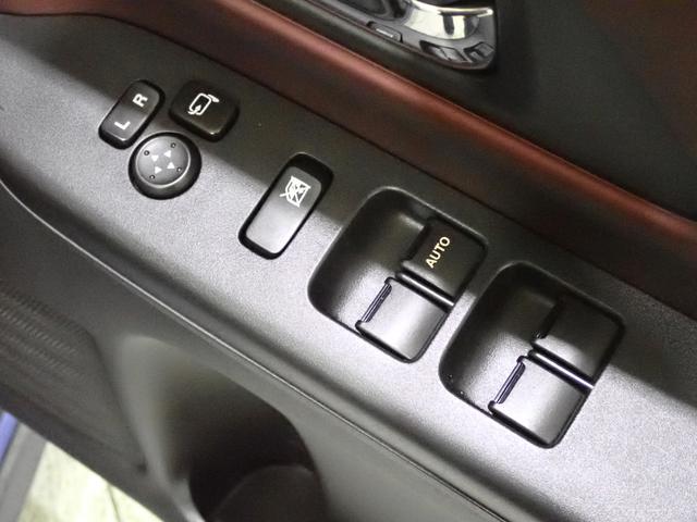 スペーシアカスタム カスタム HYBRID XSターボ 純正ナビ プッシュスタート オートエアコン 衝突被害軽減システム キーレスエントリー TV ABS パワーステアリング パワーウィンドウ 運転席エアバッグ(17枚目)