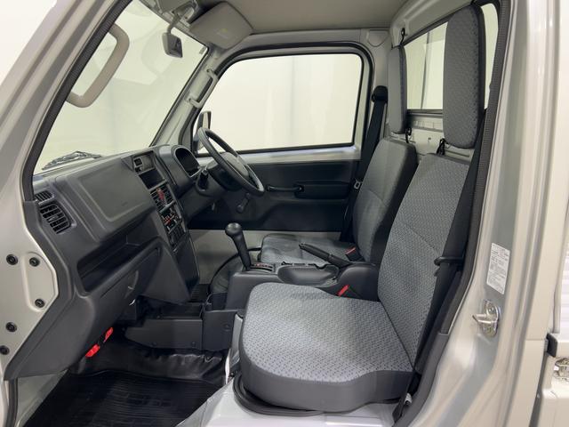 キャリイトラック ＫＣエアコンパワステ　３型　エアコン　パワーステアリング　運転席エアバッグ　ＡＢＳ（17枚目）