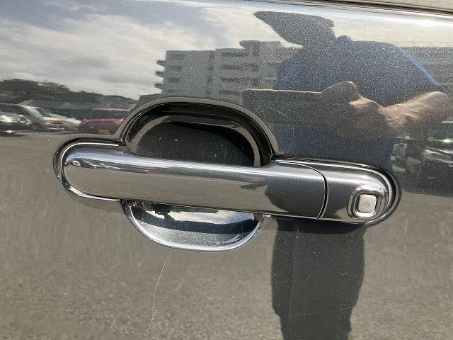 ソリオ ブラック&ホワイトII 自社 ローン スマートキー プッシュスタート 両側パワースライドドア ETC フォグライト 純正アルミホイール エアコン シートバックテーブル(43枚目)