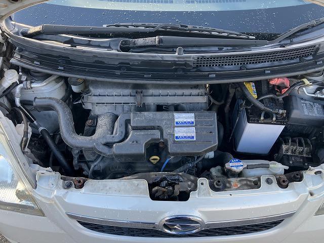 内装や外装も隅々までクリーニングしてからご納車致します♪　中古車でも安心綺麗（＊’▽’）