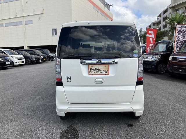 内装や外装も隅々までクリーニングしてからご納車致します♪　中古車でも安心綺麗（＊’▽’）格安で整備済みのオススメの一台！！