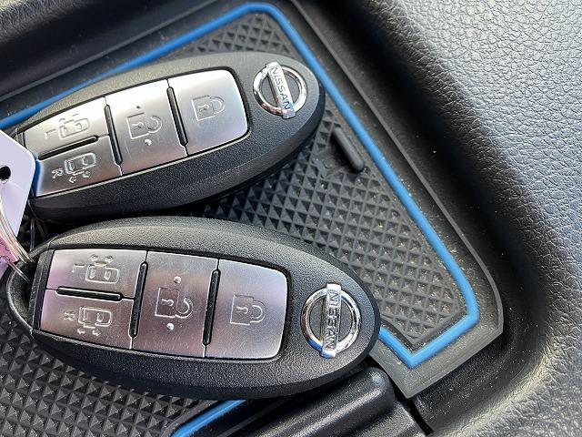 キーレス!鍵の開閉、エンジンスタートが楽々。