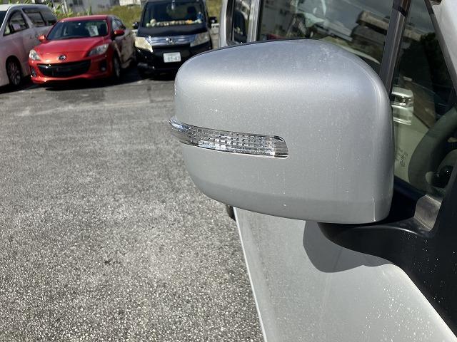 内装や外装も隅々までクリーニングしてからご納車致します♪　中古車でも安心綺麗（＊’▽’）