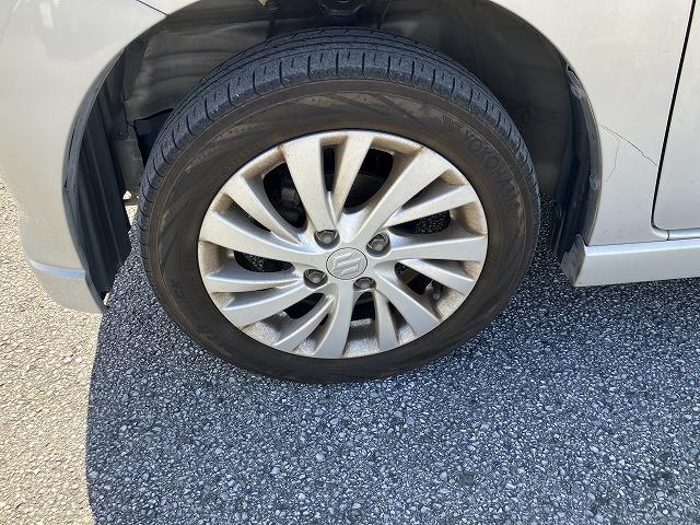 内装や外装も隅々までクリーニングしてからご納車致します♪　中古車でも安心綺麗（＊’▽’）