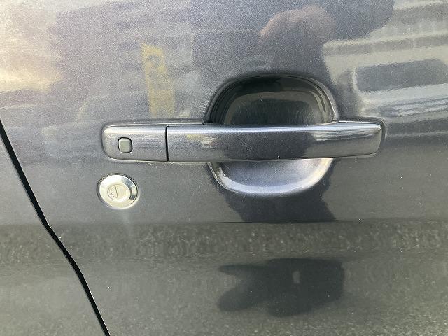 遠方のご購入希望のお客様も大歓迎です！県外納車の実績もございますのでご安心ください。お客様のご指定の場所まで喜んで納車させて頂きます！！お問い合わせお待ち致しております。