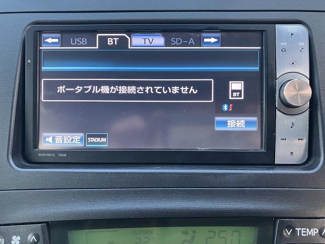 プリウス S ナビ Bluetooth バックカメラ オートエアコン スマートキー プッシュスタート フォグライト 純正ホイール 運転席エアバッグ 助手席エアバッグ 盗難防止システム 衝突安全ボディ(15枚目)