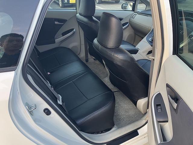 プリウス S ナビ Bluetooth バックカメラ オートエアコン スマートキー プッシュスタート フォグライト 純正ホイール 運転席エアバッグ 助手席エアバッグ 盗難防止システム 衝突安全ボディ(32枚目)