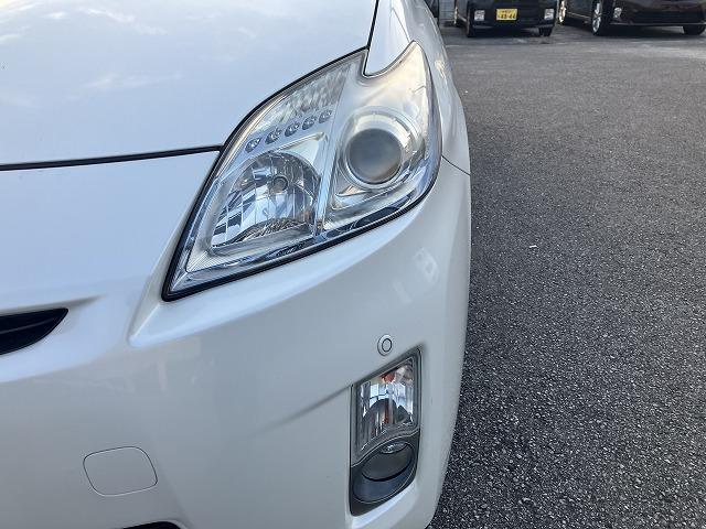 プリウス S ナビ Bluetooth バックカメラ オートエアコン スマートキー プッシュスタート フォグライト 純正ホイール 運転席エアバッグ 助手席エアバッグ 盗難防止システム 衝突安全ボディ(41枚目)