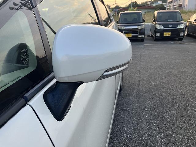 プリウス S ナビ Bluetooth バックカメラ オートエアコン スマートキー プッシュスタート フォグライト 純正ホイール 運転席エアバッグ 助手席エアバッグ 盗難防止システム 衝突安全ボディ(47枚目)