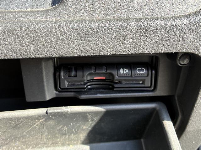 セレナ ハイウェイスターS-HVアドバンスドセーフティパック ナビ バックモニター Bluetooth スマートキー 両側電動スライドドア オートエアコン アイドリングストップ ETC 衝突被害軽減システム(32枚目)