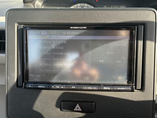 ☆内装も綺麗です☆内装も専門のスタッフが綺麗に清掃致します。気になるシートの汚れや天井の汚れもしっかり綺麗に致しますので、ご安心ください！