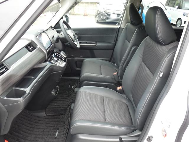 フリードハイブリッド ハイブリッド・Gホンダセンシング ・ワンオーナー ・禁煙 ・6人乗りシート ・純正9インチナビ ・リアカメラ ・ETC ・ホンダセンシング ・両側電動スライドドア ・フロントグリル ・LEDフォグライト ・ドアバイザー ・1年保証(13枚目)