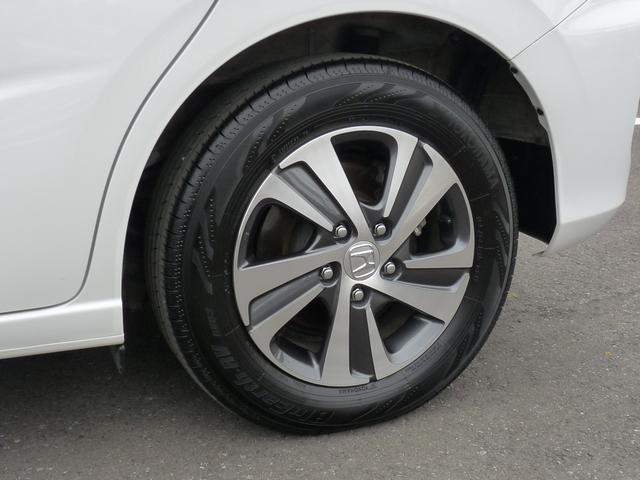 フリードハイブリッド ハイブリッド・Gホンダセンシング ・ワンオーナー ・禁煙 ・6人乗りシート ・純正9インチナビ ・リアカメラ ・ETC ・ホンダセンシング ・両側電動スライドドア ・フロントグリル ・LEDフォグライト ・ドアバイザー ・1年保証(25枚目)