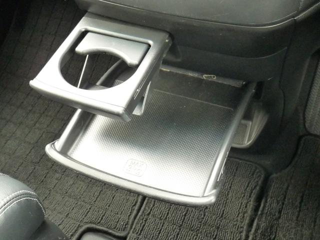 フリード G・ホンダセンシング ・2列目ベンチシート(7人乗り) ・Sパッケージ ・フロントグリル ・ロアスカート(フロント・サイド) ・テールゲートスポイラー ・ナビ ・リアカメラ ・ワンオーナー ・禁煙 ・車検整備付 ・1年保証(19枚目)