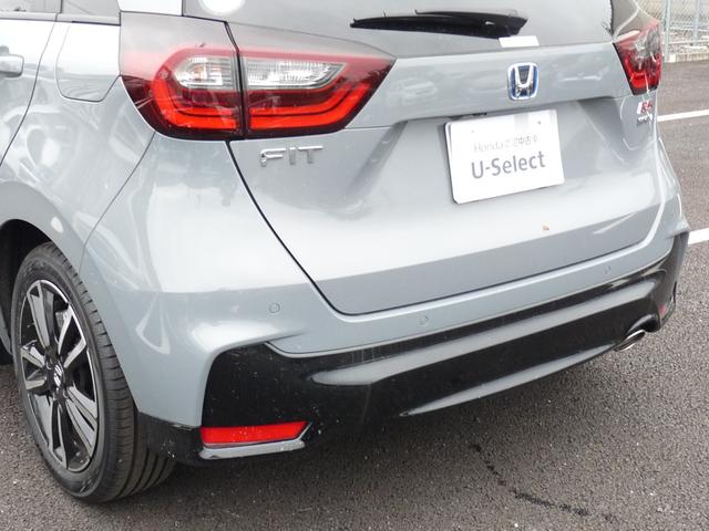 フィット e:HEVRS ・元試乗車 ・令和7年1月登録 ・走行4千キロ ・車検…令和10年1月 ・ホンダコネクトディスプレー ・リアカメラ ・ETC ・ホンダセンシング ・ドライブレコーダー ・スマートキー ・禁煙車(32枚目)
