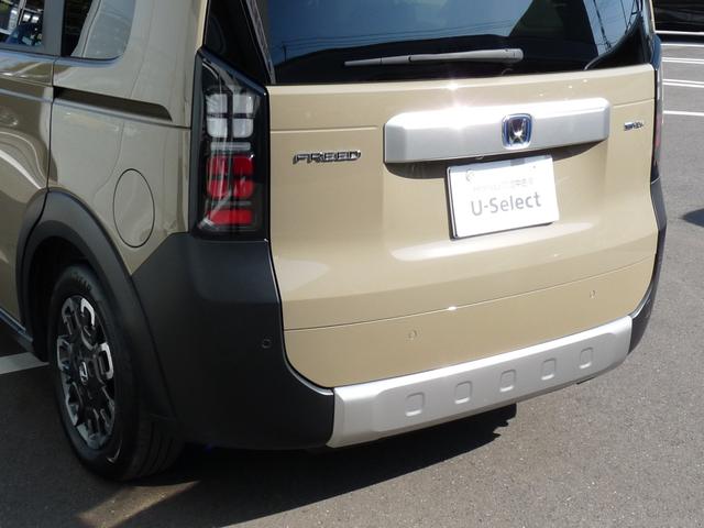 フリード e:HEVクロスター ・元試乗車 ・5人乗りシート ・純正11.4インチナビ ・リアカメラ ・ETC ・Bluetooth ・スマートキー ・ドアバイザー ・両側電動スライドドア ・ホンダセンシング ・走行1万3千キロ(22枚目)