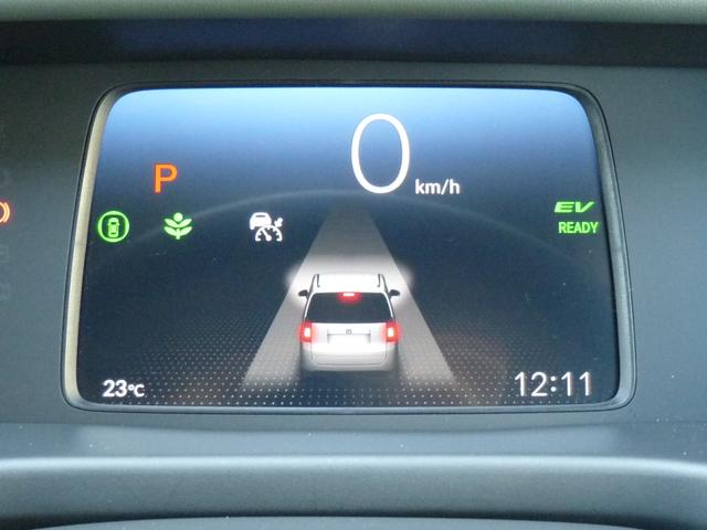 フリード e:HEVクロスター ・元試乗車 ・5人乗りシート ・純正11.4インチナビ ・リアカメラ ・ETC ・Bluetooth ・スマートキー ・ドアバイザー ・両側電動スライドドア ・ホンダセンシング ・走行1万3千キロ(26枚目)