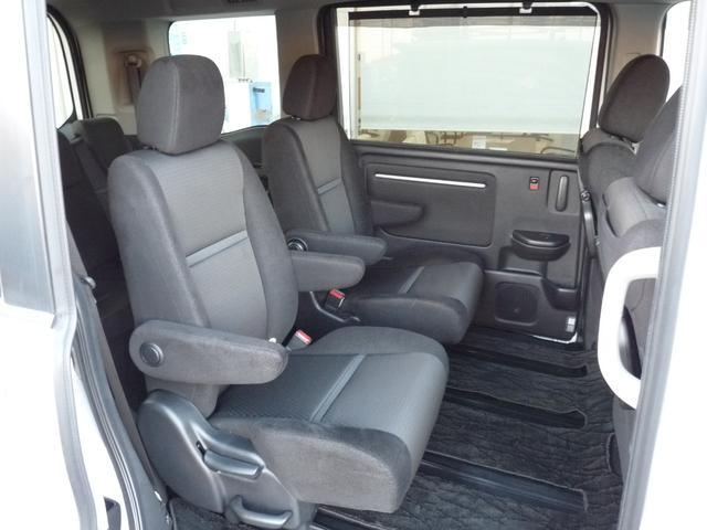 ステップワゴンスパーダ スパーダハイブリッド　Ｇ　ホンダセンシング　・プラチナホワイトパール　・ワンオーナー　・禁煙　・平成３０年１月登録　・８万７千キロ　・車検…令和９年１月　・純正９インチナビ　・リアカメラ・ＥＴＣ　・Ｂｌｕｅｔｏｏｔｈ　ＡＵＤＩＯ　・１年保証（8枚目）