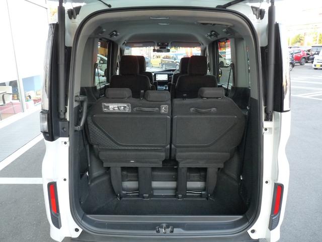 ステップワゴンスパーダ スパーダハイブリッド　Ｇ　ホンダセンシング　・プラチナホワイトパール　・ワンオーナー　・禁煙　・平成３０年１月登録　・８万７千キロ　・車検…令和９年１月　・純正９インチナビ　・リアカメラ・ＥＴＣ　・Ｂｌｕｅｔｏｏｔｈ　ＡＵＤＩＯ　・１年保証（31枚目）