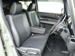 �����������Ź�ޤ���ż������Ź�ޤΣ��Ĥ�Ź�ޤ��������ޤ�����ż������Ź�ޤν���ϡֺ�̸������Ի����ڣ������ݣ��������ֹ�ϡ֣������ݣ������ݣ��������פȤʤ�ޤ������ͤΤ���Ź���Ԥ����Ƥ���ޤ� 4