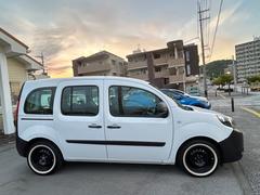 ���󥰡�õ���Ƥ�������ɬ���Ǥ���������Υȡ��󥫥顼�˥ۥ磻�ȥ�ܥ󥿥��䤬�������Ǥ��� 3