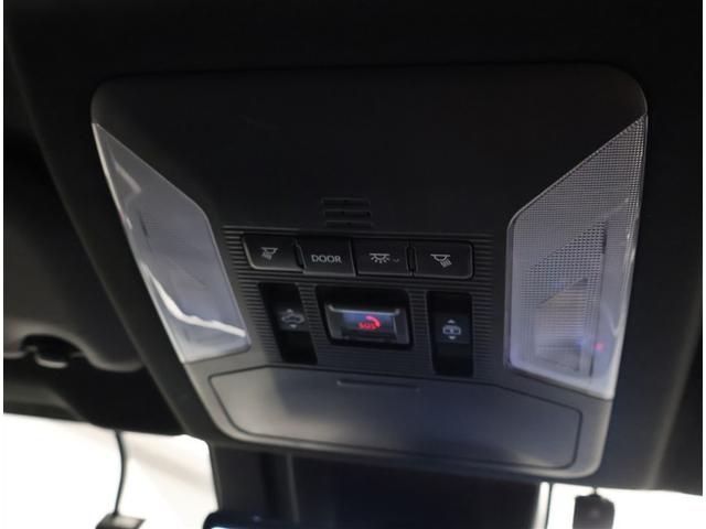 RAV4 PHV ブラックトーン LEDランプ サンルーフ 100V電源 4WD ETC パワーシート 盗難防止装置 ドラレコ ミュージックプレイヤー接続可 バックカメラ クルーズコントロール ABS キーレス メモリーナビ 記録簿(11枚目)