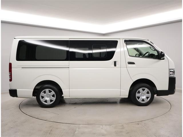 ハイエースバン ロングDX ダブルエアコン 助手席エアバッグ LEDライト PW 運転席エアバッグ ナビテレビ 横滑り防止 整備点検記録簿 イモビ付 パワーステアリング エアコン ミュージックプレイヤー接続可 ABS キーレス(4枚目)