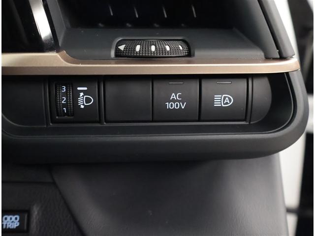 クラウンクロスオーバー Gアドバンスド 衝突軽減装置 フルセグテレビ クルコン 横滑防止装置 ドライブレコーダー LEDヘッドライト 記録簿 Bカメラ Pシート ETC オートエアコン AC100V電源 AUX エアバッグ 4WD キーレス(19枚目)