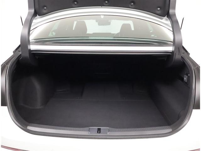 クラウンクロスオーバー Gアドバンスド 衝突軽減装置 フルセグテレビ クルコン 横滑防止装置 ドライブレコーダー LEDヘッドライト 記録簿 Bカメラ Pシート ETC オートエアコン AC100V電源 AUX エアバッグ 4WD キーレス(24枚目)