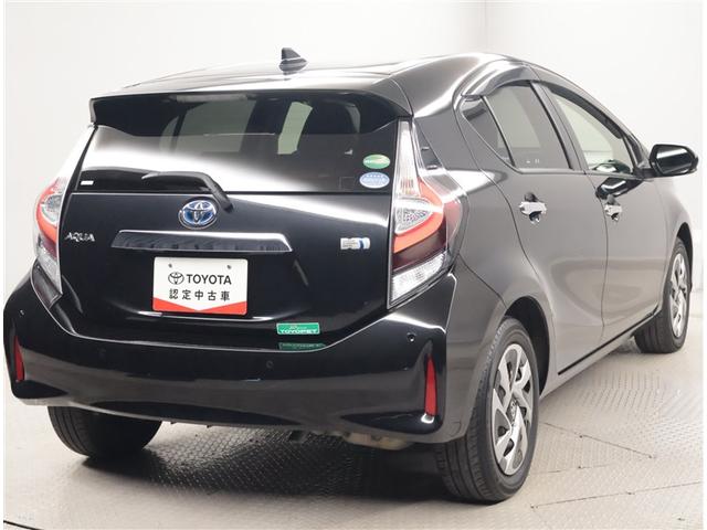 アクア Ｓスタイルブラック　記録簿あり　バックモニタ－　地デジフルセグ　ナビＴＶ　イモビライザー　ＬＥＤライト　スマートキープッシュスタート　ＥＴＣ付き　Ｗエアバッグ　キーフリ　メモリーナビゲーション　横滑り防止装置付き　ＡＢＳ（3枚目）