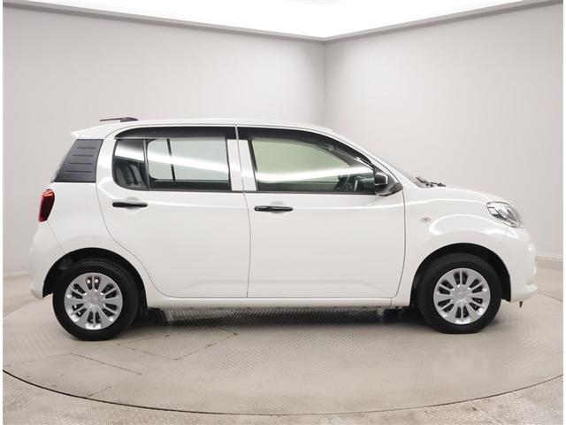 パッソ Ｘ　Ｓ　アルミホイール　衝突回避支援システム　バックモニター　盗難防止システム　キーフリーシステム　ＥＴＣ付　デュアルエアバック　スマートキー　メモリナビ　ｉストップ　ナビ　ＥＳＣ　ベンチシート　ＡＢＳ（4枚目）