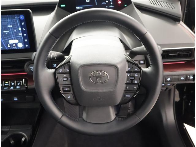 プリウス Ｚ　リアカメラ　パノラマサンルーフ　プリクラッシュ　ＰＷシート　メモリナビ　ＡＣ１００Ｖ電源　ＬＥＤランプ　ナビ・ＴＶ　オートクルーズ　アルミホイール　ドライブレコーダ　ＡＣ　運転席エアバッグ　ＥＴＣ付（6枚目）