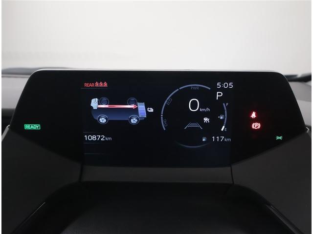 プリウス Ｚ　リアカメラ　パノラマサンルーフ　プリクラッシュ　ＰＷシート　メモリナビ　ＡＣ１００Ｖ電源　ＬＥＤランプ　ナビ・ＴＶ　オートクルーズ　アルミホイール　ドライブレコーダ　ＡＣ　運転席エアバッグ　ＥＴＣ付（9枚目）