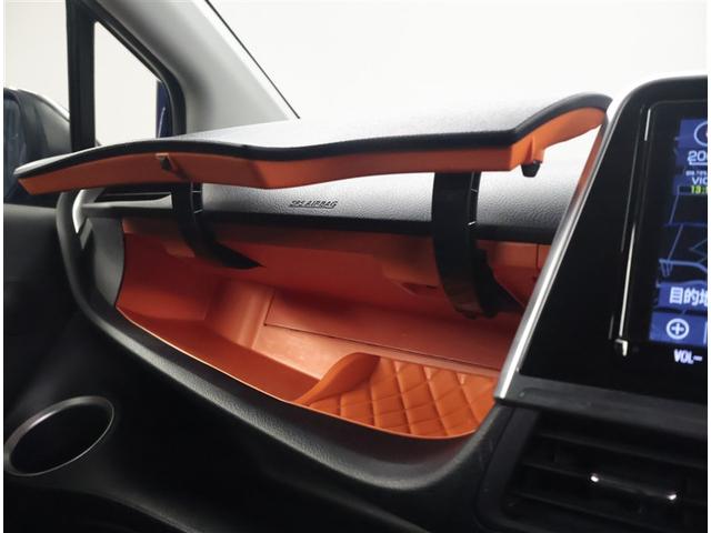 シエンタ Ｇ　クエロ　軽減ブレーキ　両側自動ドア　Ｉストップ　後カメラ　デュアルエアバック　パワーウィンドウ　フルオートエアコン　ＤＶＤ再生可　ウォークスルー　ＬＥＤヘッド　ナビ＆ＴＶ　スマキー　ＶＳＣ　３列　キーレス（19枚目）