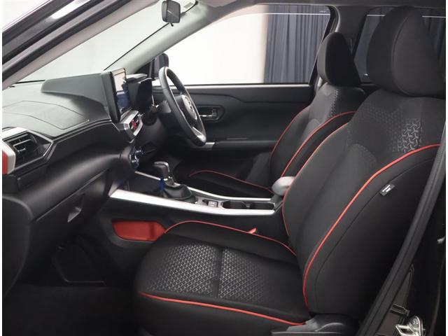 ライズ Ｚ　衝突回避システム　メディアプレイヤー接続　スマートキ－　リヤカメラ　アルミホイール　エコアイドル　ＬＥＤライト　オートエアコン　横滑り防止機能　キーフリー　パワーウインドウ　エアバッグ　ＥＴＣ（22枚目）