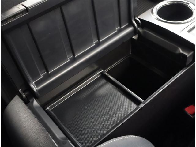 プリウスα Ｓ　スマキ－　整備点検記録簿　リモコンキー　横滑り防止装置付き　ＰＷ　Ｂカメラ　フルフラット　ナビ・ＴＶ　サイドエアＢ　ＡＵＸ　ＥＴＣ車載器　ＡＢＳ付き　アルミホイール　１セグＴＶ　メモリーナビゲーション（12枚目）