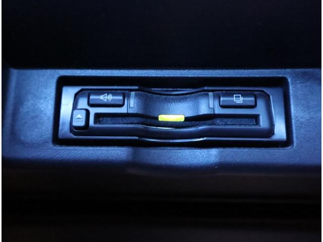 ハリアー プレミアム カーテンエアバッグ クルーズC 記録簿あり Bカメラ 電動パワーシート LEDライト メモリナビ 横滑り防止機能 オートエアコン Aストップ エアバッグ AW DVD再生可 パワーウィンドウ キーレス(12枚目)
