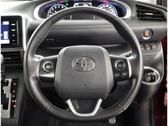 シエンタ ファンベースＧ　セーフティーエディション　両側パワースライドドア　衝突軽減　ウォークスルー　横滑り防止　ＬＥＤライト　メモリナビ　盗難防止システム　ＤＶＤ　スマートキー　エアバッグ　ＡＢＳ　フルセグＴＶ　キーレス　ドライブレコーダー　ＥＴＣ（6枚目）