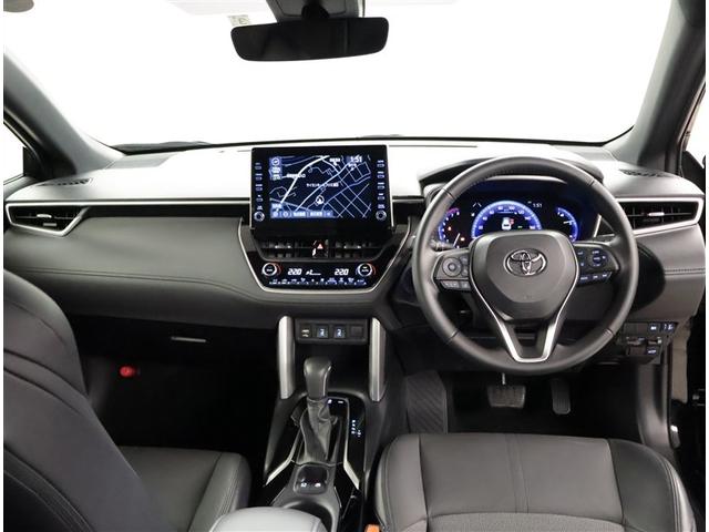 カローラクロス Ｚ　盗難防止装置　メモリナビ　整備記録簿　バックガイドモニター　クルーズコントロール　地デジ　エアバッグ　キーフリーシステム　パワ－シ－ト　ＡＡＣ　ＥＴＣ車載器　ＡＷ　ナビＴＶ　スマ－トキ－　ＡＢＳ（5枚目）