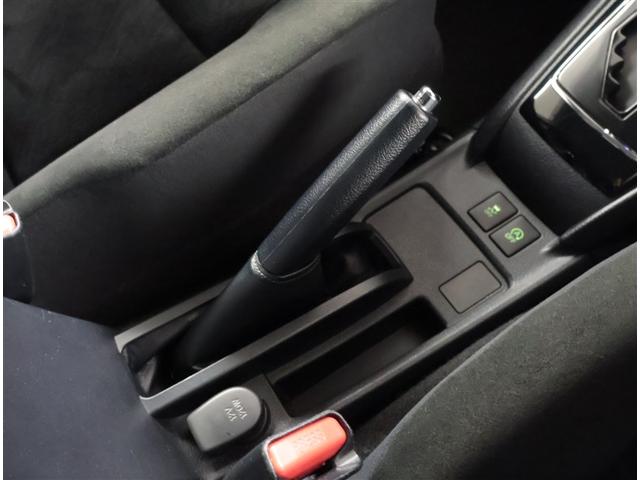 カローラアクシオ １．５Ｇ　横滑り防止装置　衝突軽減システム　ＥＴＣ付き　イモビ　スマートキー　ＡＵＸ　ワンセグテレビ　サイドエアバック　キーレスエントリー　点検記録簿　オートエアコン　ＡＢＳ　アイドリングストップ　メモリナビ（13枚目）