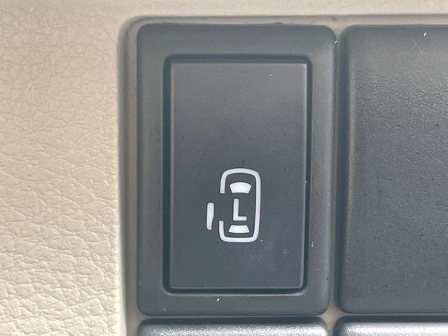 【パワースライドドア】運転席のスイッチでスライドドアの開閉が可能♪電動だから力を入れてドアを開ける必要が無く、小さいお子様でも、重い荷物を持っている時もラクに開け閉めできます♪