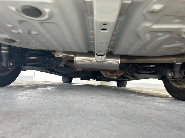 下回りがきれいなうちに、防錆加工の施工がオススメ。降雪地域はもちろん、沿岸部にお住いの方や、趣味でマリン・ウィンタースポーツをされる方にご好評いただいております。