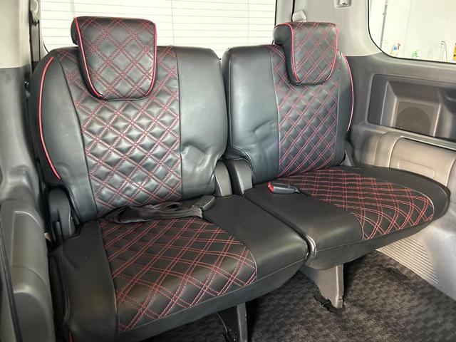 ３列目シートはもちろん状態良好☆大人でもゆったりと座って頂けますので、大人数でのお出かけもラクラクです♪ご家族で、気の知れた仲間で、ドライブに行くのが楽しみですね♪