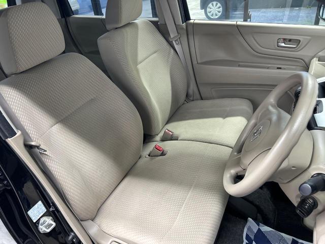 運転席シート廻りは使用感も少なく、良好な状態となっています。丁寧に使われていたことがよくわかりますね。