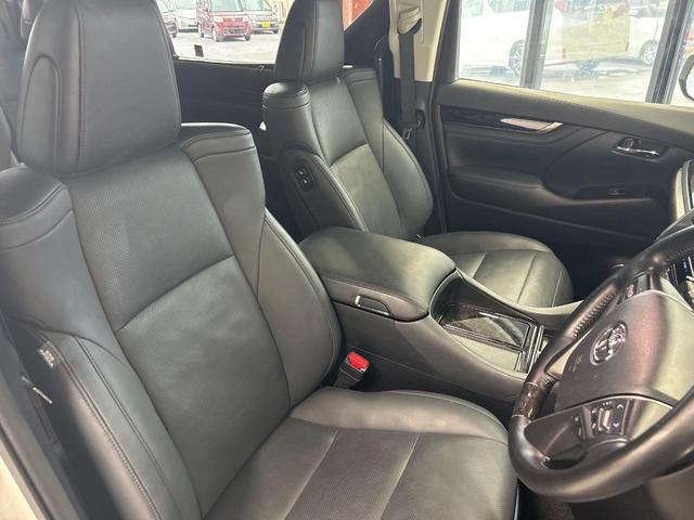 アルファード 2.5S Cパッケージ サンルーフ 両側電動ドア バックカメラ 衝突被害軽減システム レーダークルーズ 電動リアゲート レザー調シート 前席シートエアコン ドラレコ コーナーセンサー スマートキー LEDヘッド ETC(11枚目)