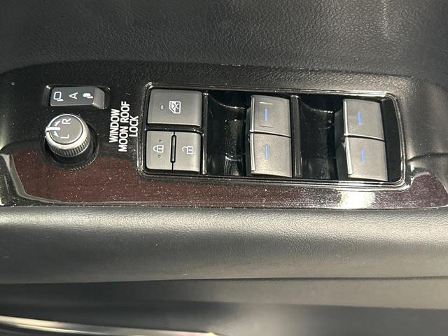 アルファード 2.5S Cパッケージ サンルーフ 両側電動ドア バックカメラ 衝突被害軽減システム レーダークルーズ 電動リアゲート レザー調シート 前席シートエアコン ドラレコ コーナーセンサー スマートキー LEDヘッド ETC(42枚目)