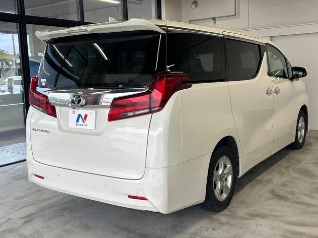 ☆全国のネクステージからお取り寄せが可能※！遠方の店舗に展示してあるクルマが気になる場合も、最寄りの店舗でご覧いただくことが可能です！是非私たちに要望をお聞かせください！※別途費用