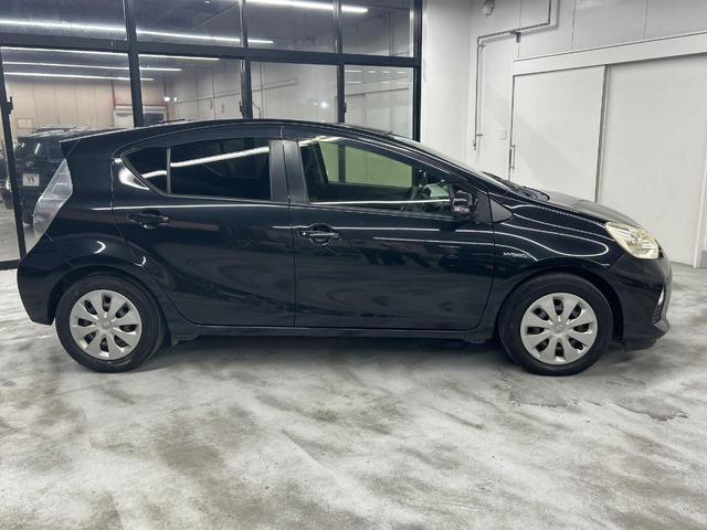 アクア Ｓ　純正ＳＤナビ　バックカメラ　スマートキー　ＬＥＤヘッド　オートライト　オートエアコン　Ｂｌｕｅｔｏｏｔｈ　ＣＤ　ＤＶＤ再生　フルセグ（23枚目）