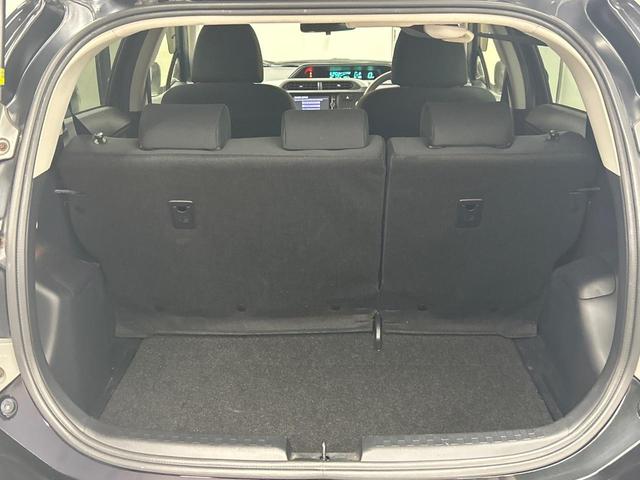 アクア Ｓ　純正ＳＤナビ　バックカメラ　スマートキー　ＬＥＤヘッド　オートライト　オートエアコン　Ｂｌｕｅｔｏｏｔｈ　ＣＤ　ＤＶＤ再生　フルセグ（29枚目）