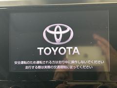 �ڽ����ʥӡۿ͵��ν����ʥӤ������������ǥ�����ǽ�⽼�¤��Ƥ��ꡢ�£�������������³����Ф������Υ��ޥۤ�ͣУ��ץ쥤�䡼�β��ڤ������ǽ�������α�ž������˳ڤ����ʤ�ޤ����� 3